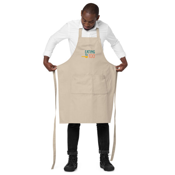 “Eating to 100” Organic Cotton Apron - Image 6